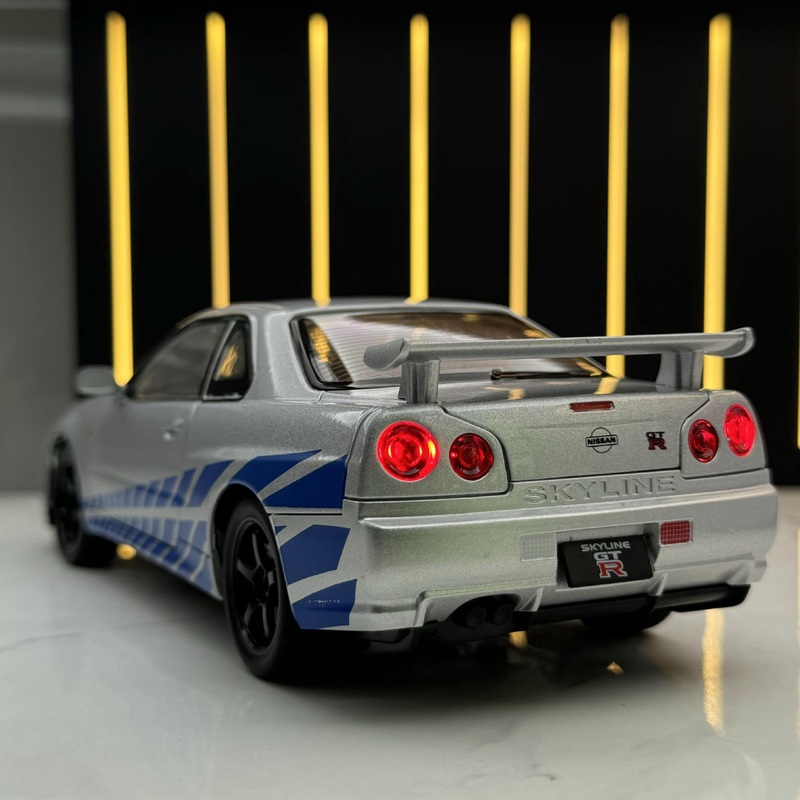 Welly 1:24 Nissan GTR R34 Diecast Model with Sound, Light (Paul Walker Edition)