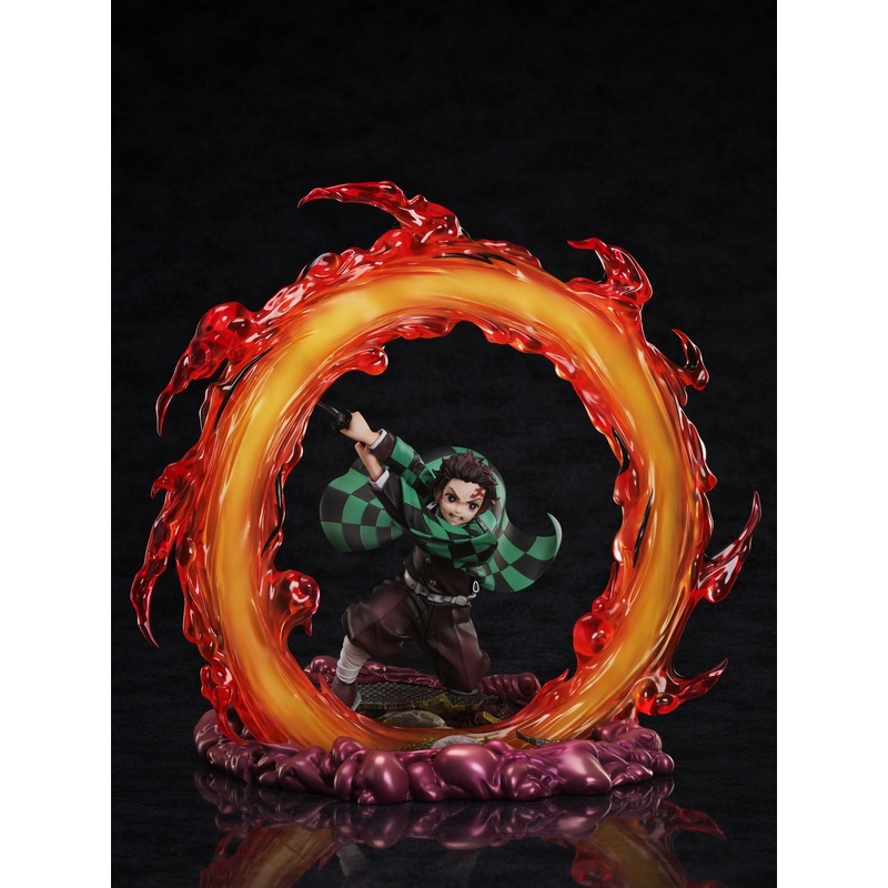 ANIPLEX Demon Slayer: Kimetsu no Yaiba Tanjiro Kamado 1/8 scale figure