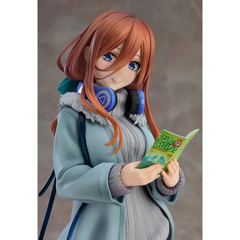 [In stock] The Quintessential Quintuplets  Good Smile Company Miku Nakano: Date Style Ver. 1/6 Scale Figure
