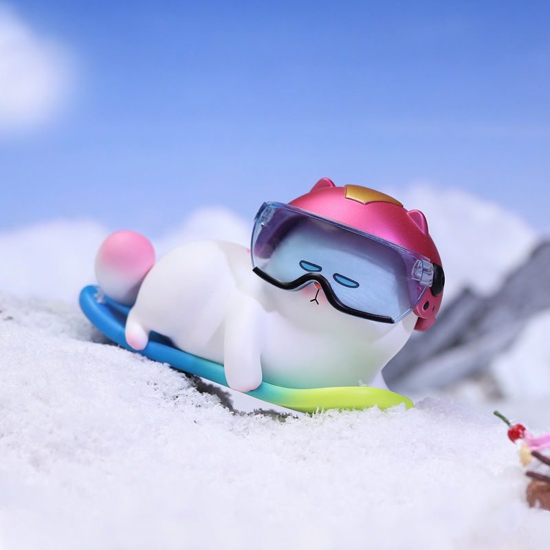 Pop Mart Vivicat Helmet Series Blind Box Figure