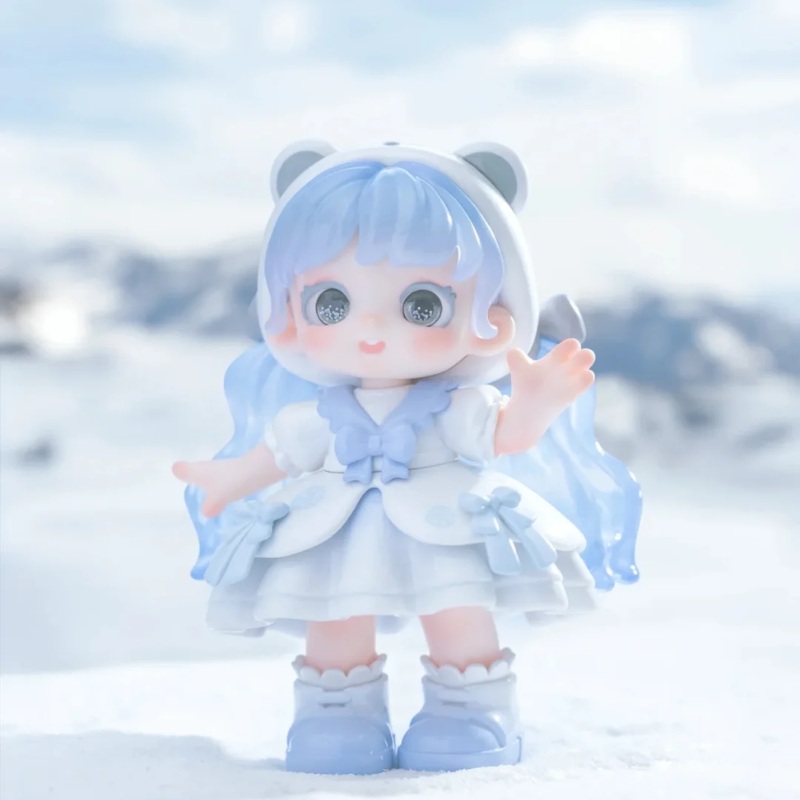 NEWJotoys: MIANA Polar Bear limited edition Card