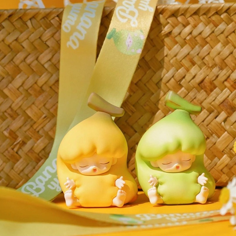 NEWJotoys: Yumo Banana Friend Series Card