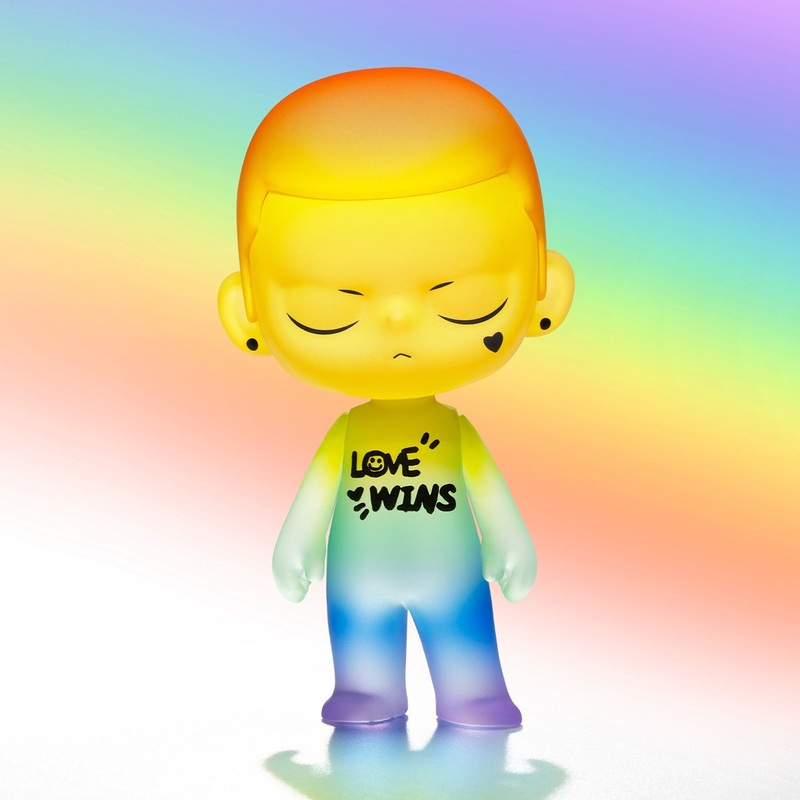 Pop Mart KUBO LOVE WINS FIGURE