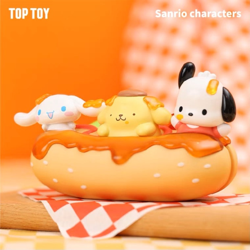 Sanrio Cinnamoroll Pompompurin Pochacco Delicious Hot Dog Figure Toy Collection – with Mobile Holding Lanyards